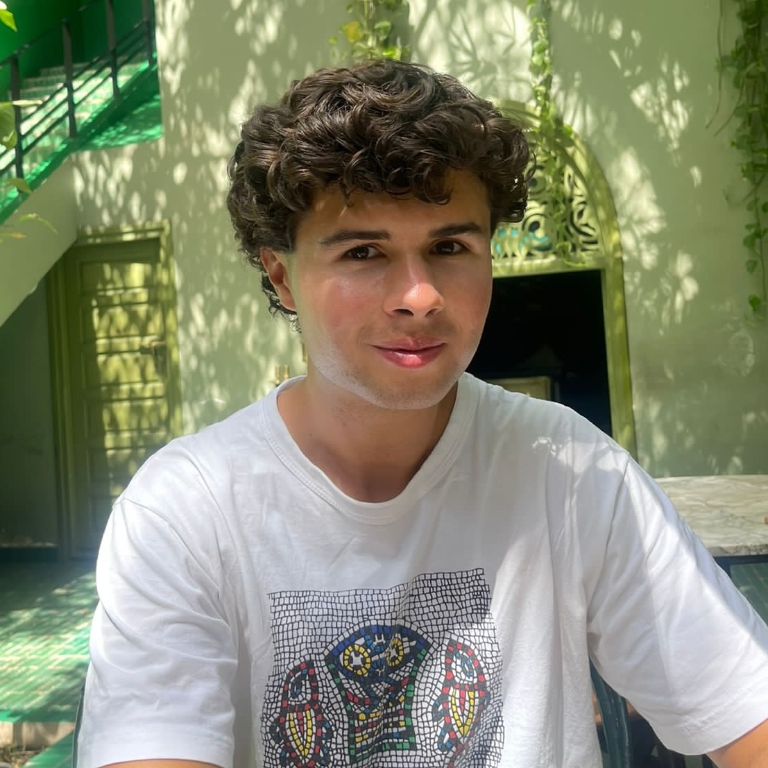 morocco_profile_picture_more_cropped.jpg